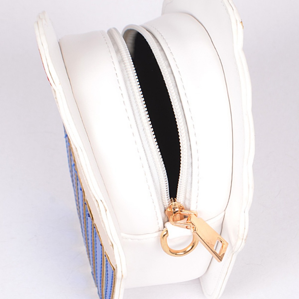Cupcake crossbody Clutch  bag🧁🧁NWT - Picture 4 of 5
